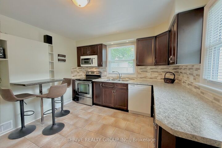 Property Photo:  538 Quebec Street Upper  ON N5W 3Z1 