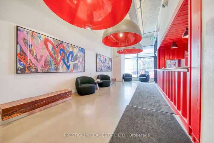 Photo de la propriété: 135 East Liberty Street 808 ON M6K 0G7