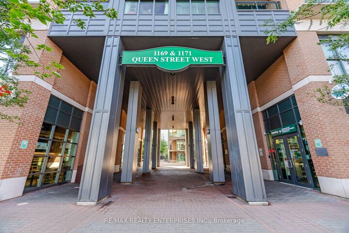 Property Photo: 1169 Queen Street W 608 ON M6J 1J4