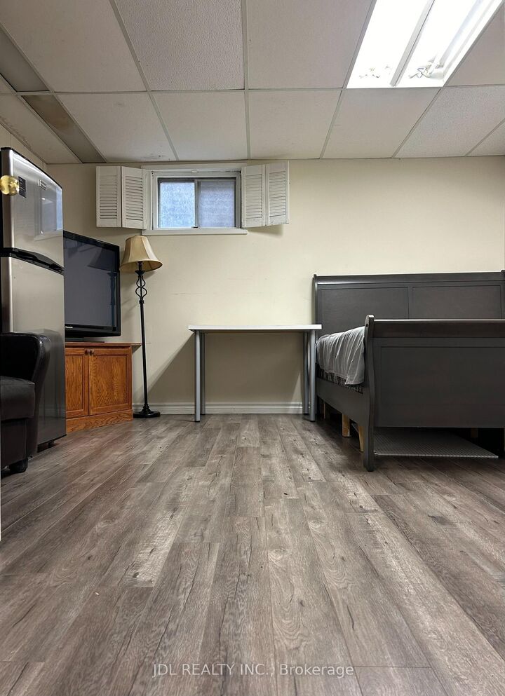 Property Photo:  3 Butterfield Dr Drive Master Bedroom A Bsmt  ON M3A 2L9 