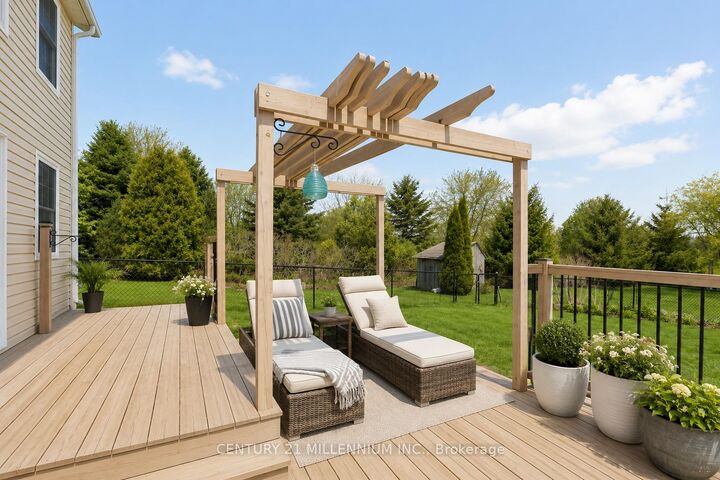 Property Photo:  1100 Walker Street  ON N0G 2X0 