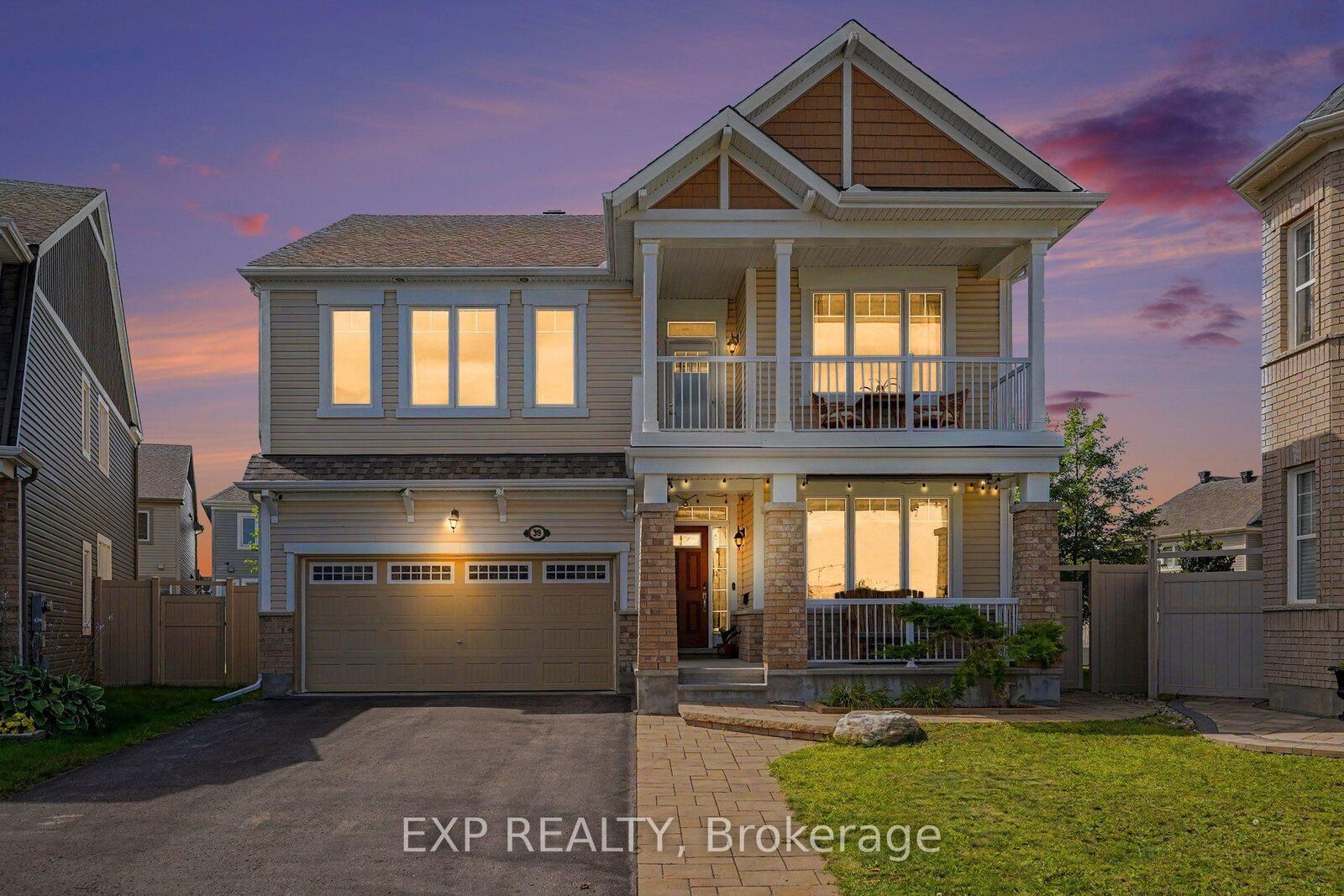 Property Photo:  39 Pondhawk Way  ON K2J 5Z2 
