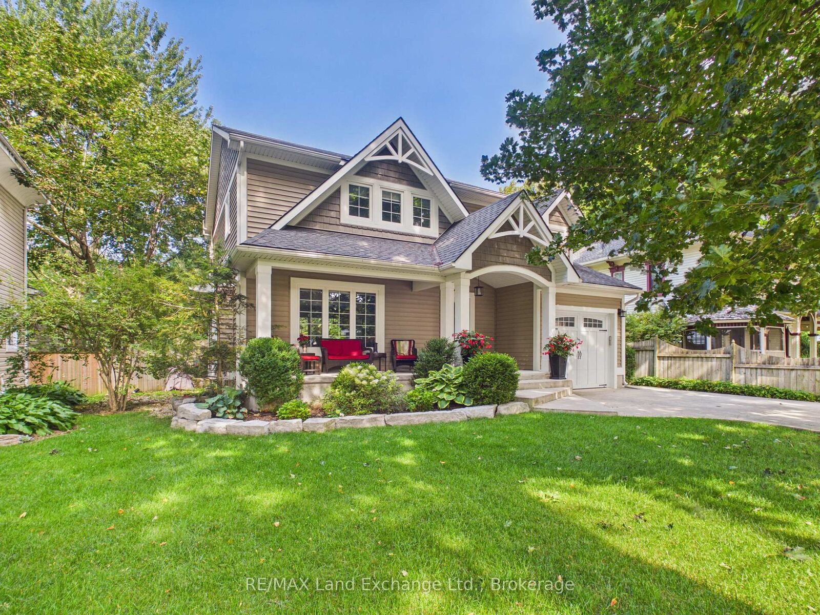 Property Photo:  7 McGill Street  ON N0G 2R0 