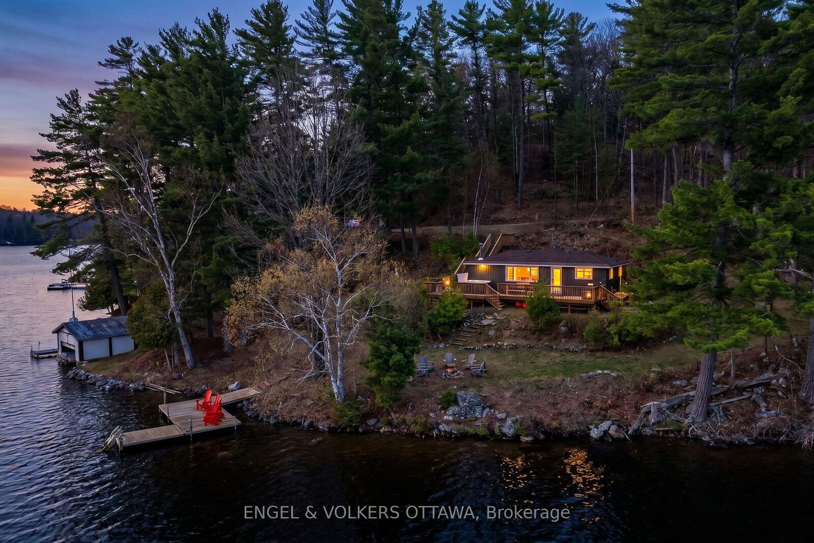 Property Photo:  119 Eagle Crest Trail  ON K0J 1H0 