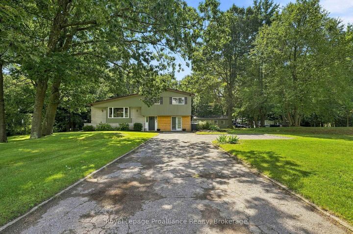Property Photo:  17537 Telephone Road  ON K8V 5P4 