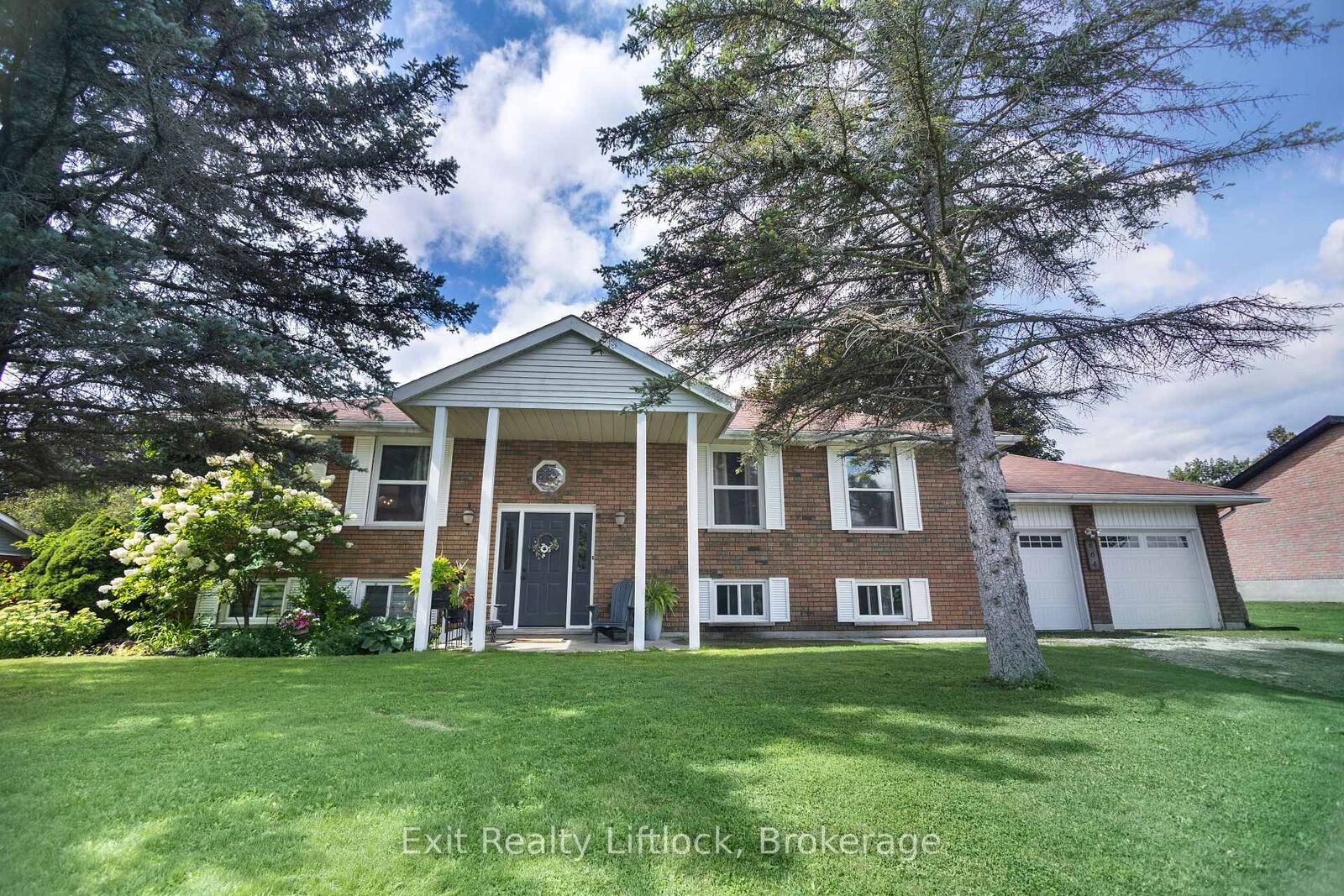 Property Photo:  664 Brick Road  ON K0L 1T0 