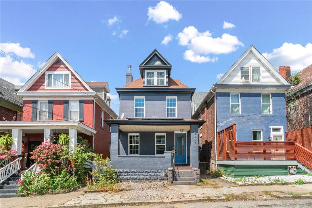 Property Photo: 7307 Florence Ave PA 15218