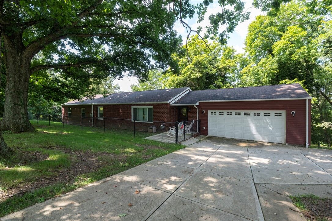 Property Photo: 135 Devils Den PA 15021