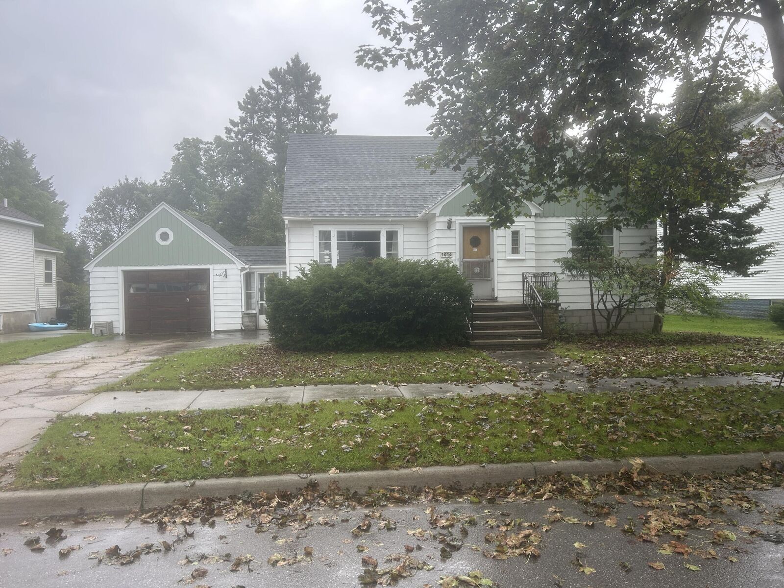 Property Photo: 1016 South First Avenue MI 49707