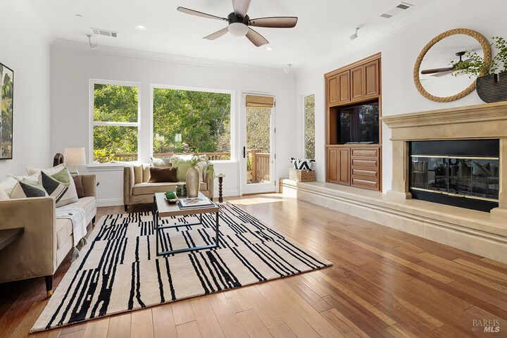 Property Photo:  128 Stonetree Lane  CA 94945 