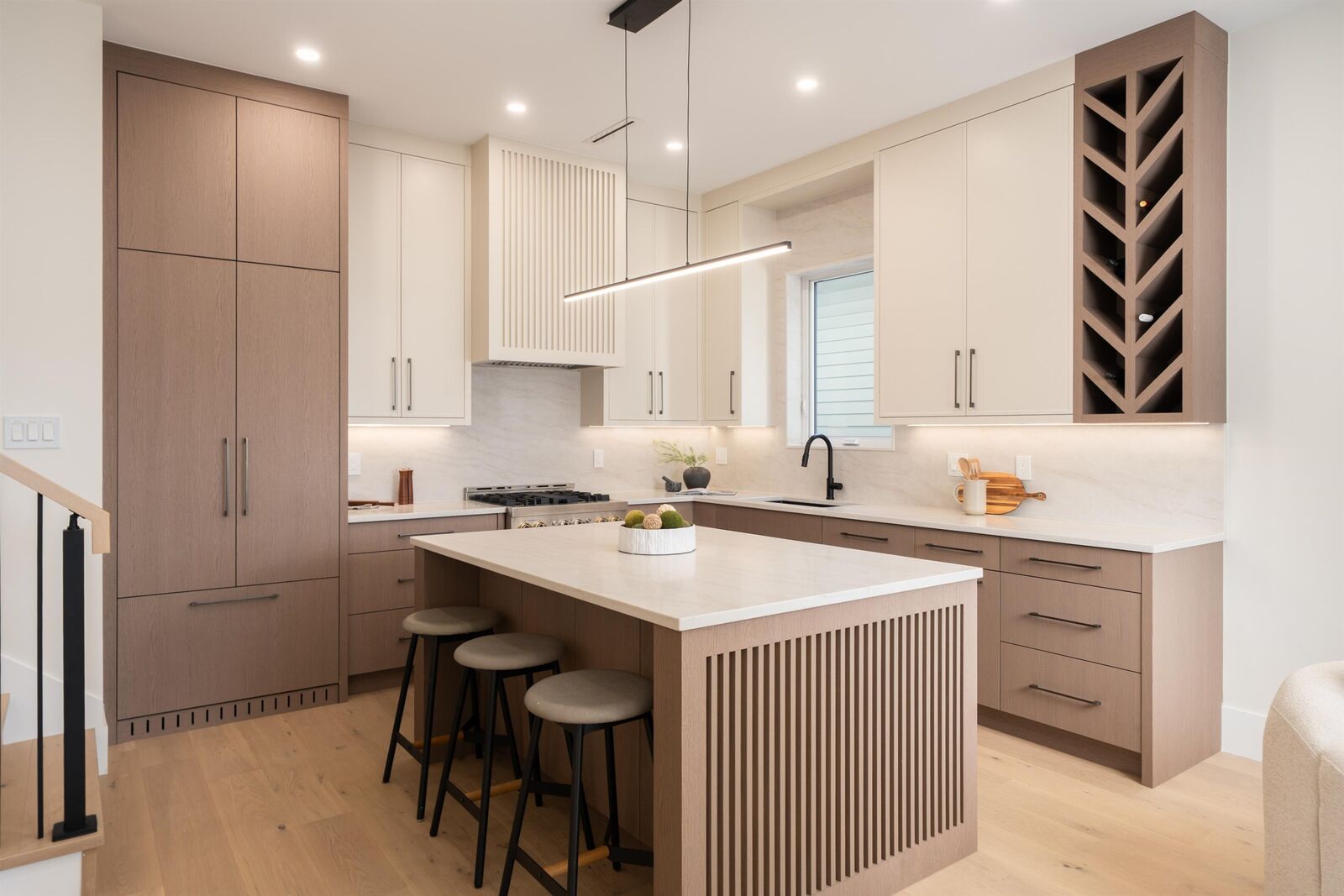 Property Photo: 4331 Union Street 2 BC V5C 2X5