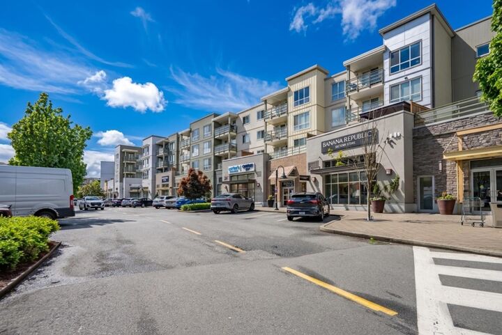 Property Photo:  15735 Croydon Drive 406  BC V3Z 2L5 