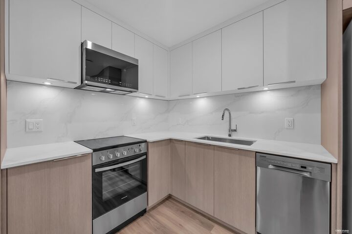 Property Photo:  1726 Templeton Drive  BC V5N 0K2 