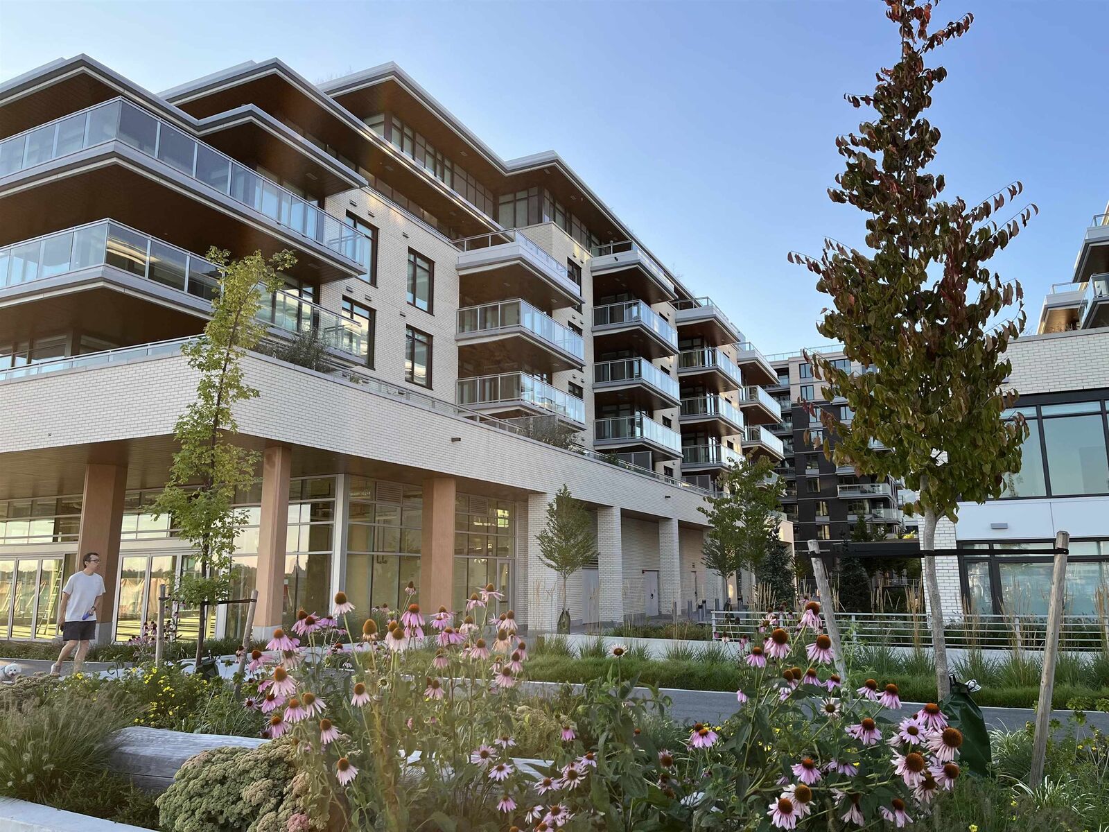 Property Photo:  785 Harbour Way 407  BC V7P 0G3 