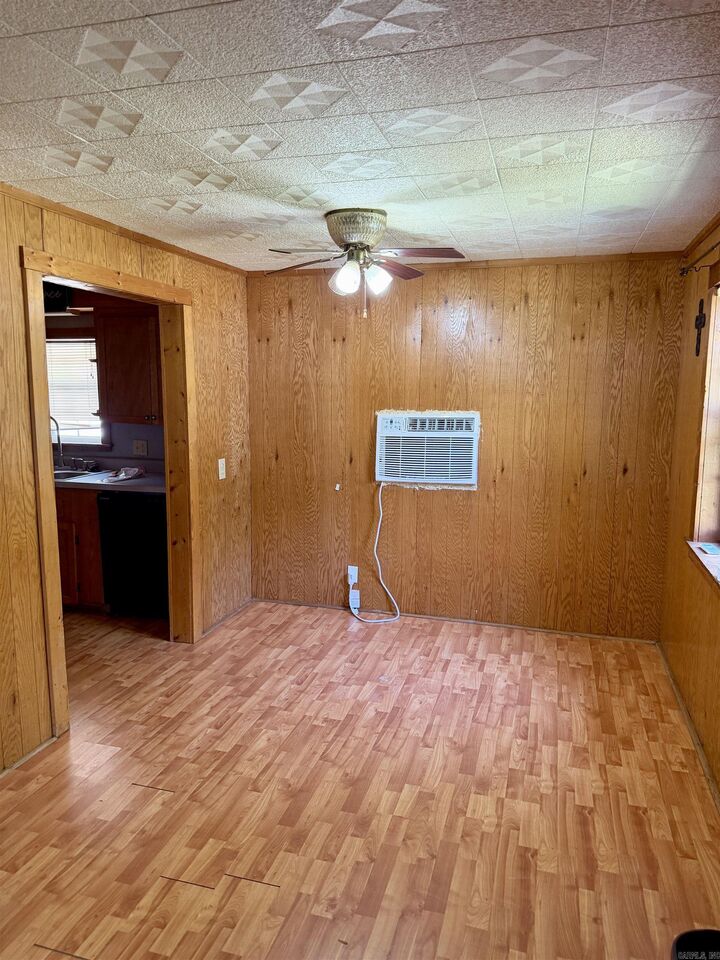 Property Photo:  211 W McKennon St  AR 72830 