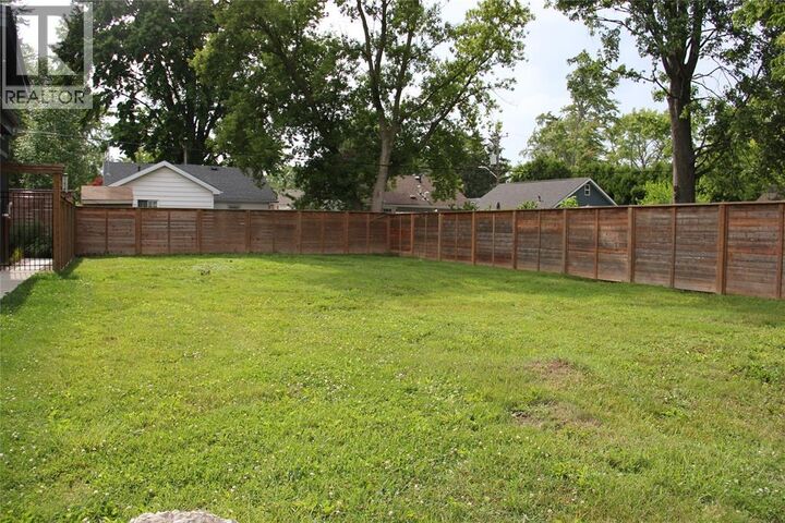 Property Photo:  1963 Franklin Avenue  ON N0N 1C0 
