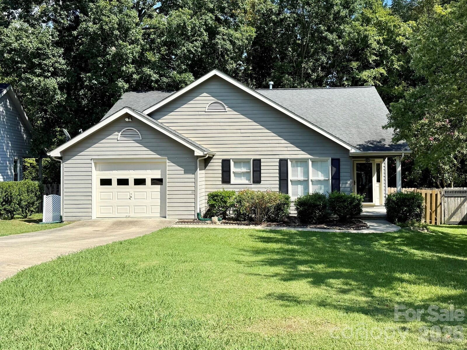 Property Photo: 167 Sea Island Boulevard SC 29708