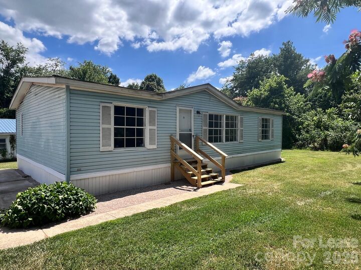Property Photo:  4667 Jack Brown Road  NC 28147 