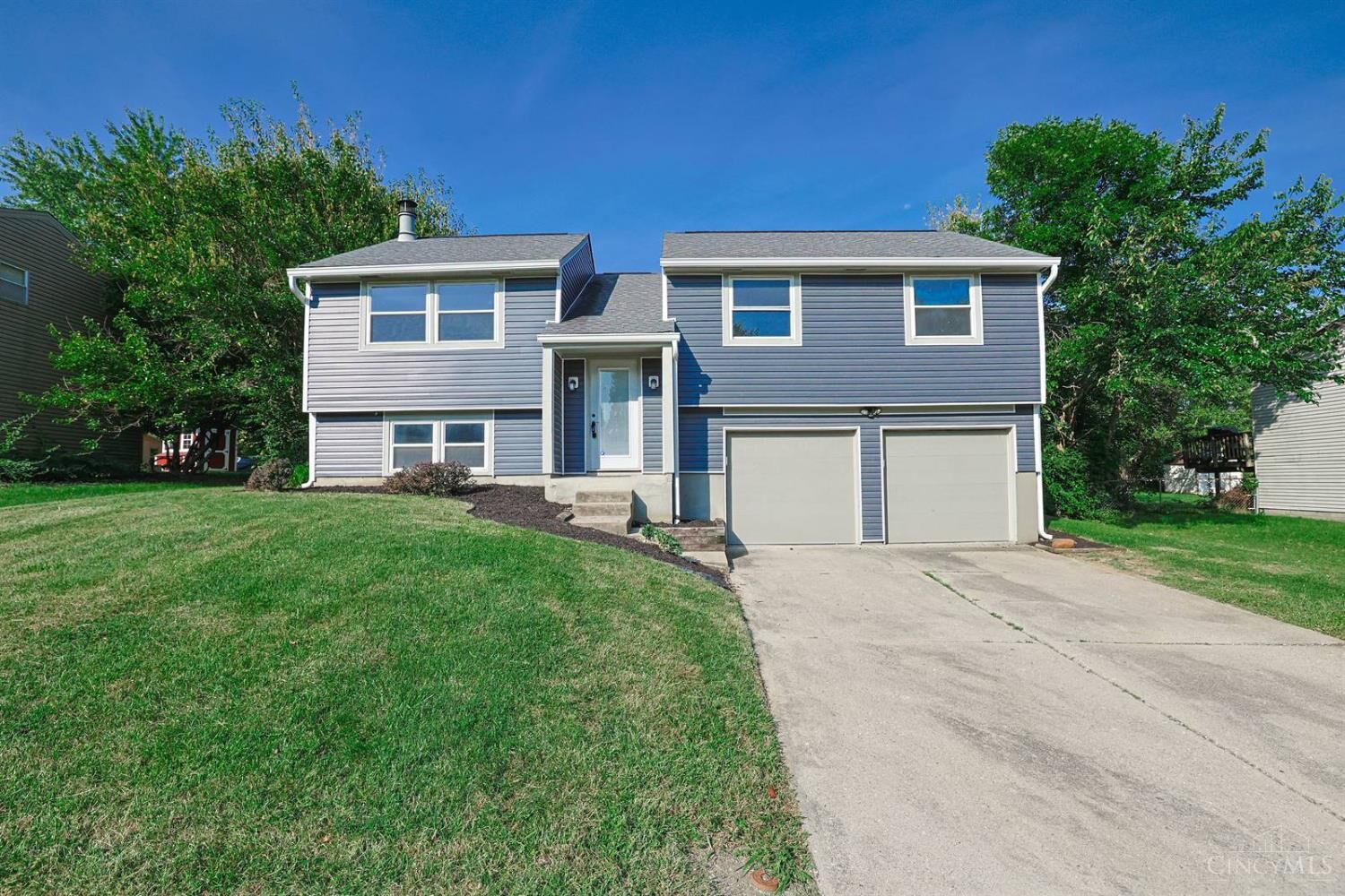 Property Photo:  5569 Venus Lane  OH 45014 