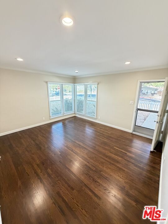 Property Photo:  2301 14th St, Unit B  CA 90405 