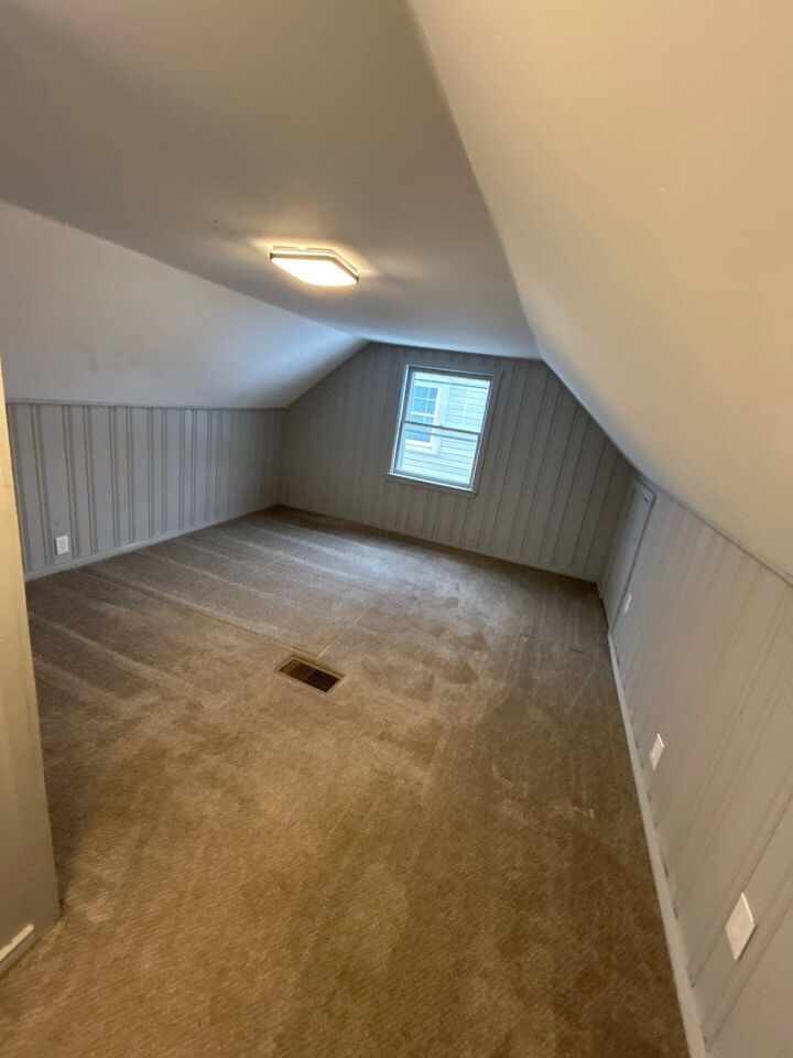 Property Photo:  1109 E 24th Avenue  OH 43211 