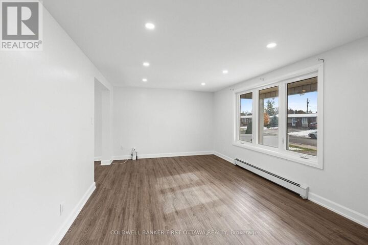 Property Photo: 351 Amiens Street ON K1E 1P1