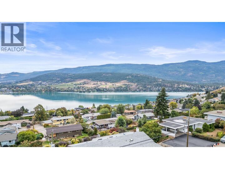 Property Photo:  8404 Lakeview Drive  BC V1B 1W3 