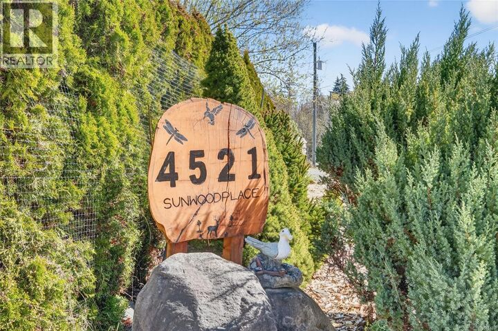 Property Photo:  4521 Sunwood Place  BC V0R 1G0 
