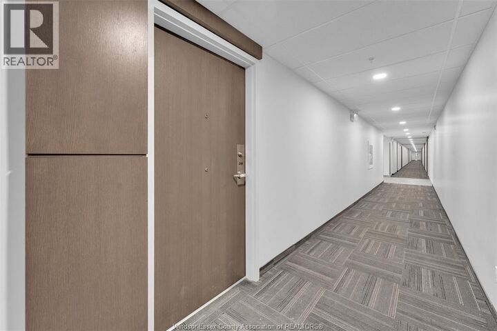 Property Photo:  2550 Sandwich West Parkway 219  ON N8H 0N4 