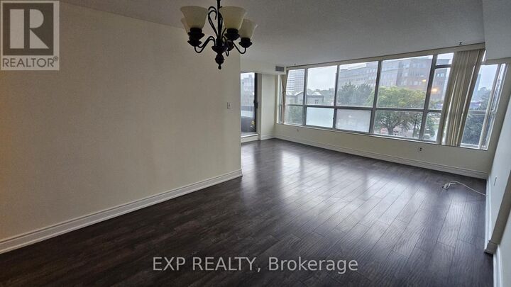 Property Photo:  2365 Kennedy Road 407  ON M1T 3S6 
