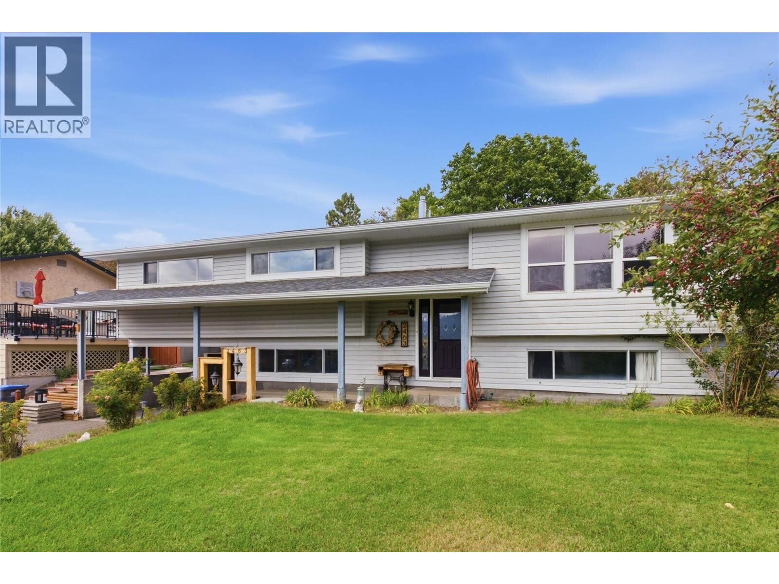 Property Photo:  2463 Reid Avenue  BC V1K 1H6 