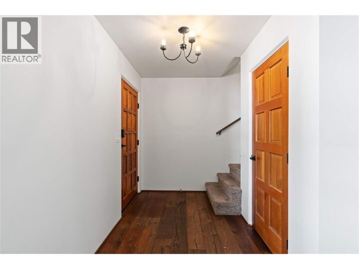 Property Photo: 3901 35 Avenue 21 BC V1T 2V1