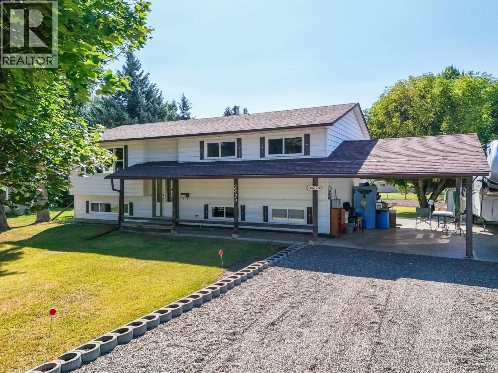 Property Photo:  2439 Ferguson Street  BC V2J 4W3 
