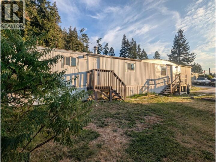 Property Photo:  1214 Okanagan Avenue 39  BC V0E 1M0 