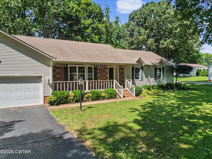 Property Photo: 25 Poplar Corner Road TN 38006