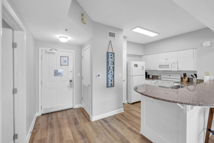 Property Photo:  9900 S Thomas Drive 1917  FL 32408 