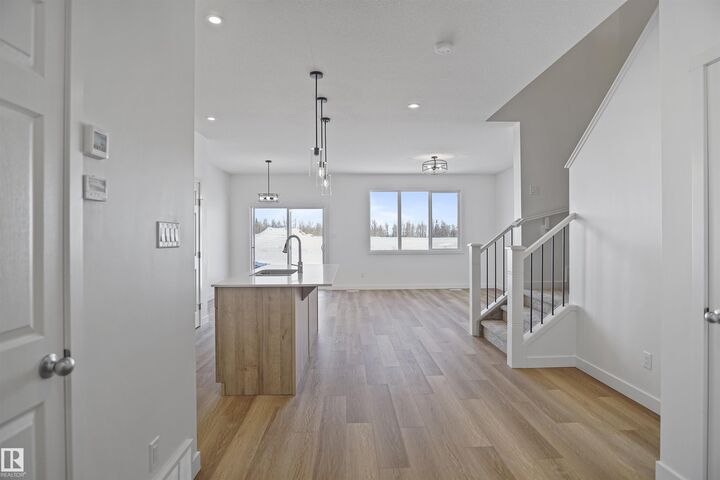 Property Photo:  1181 South Creek Wynd  AB T7Z 2Z1 