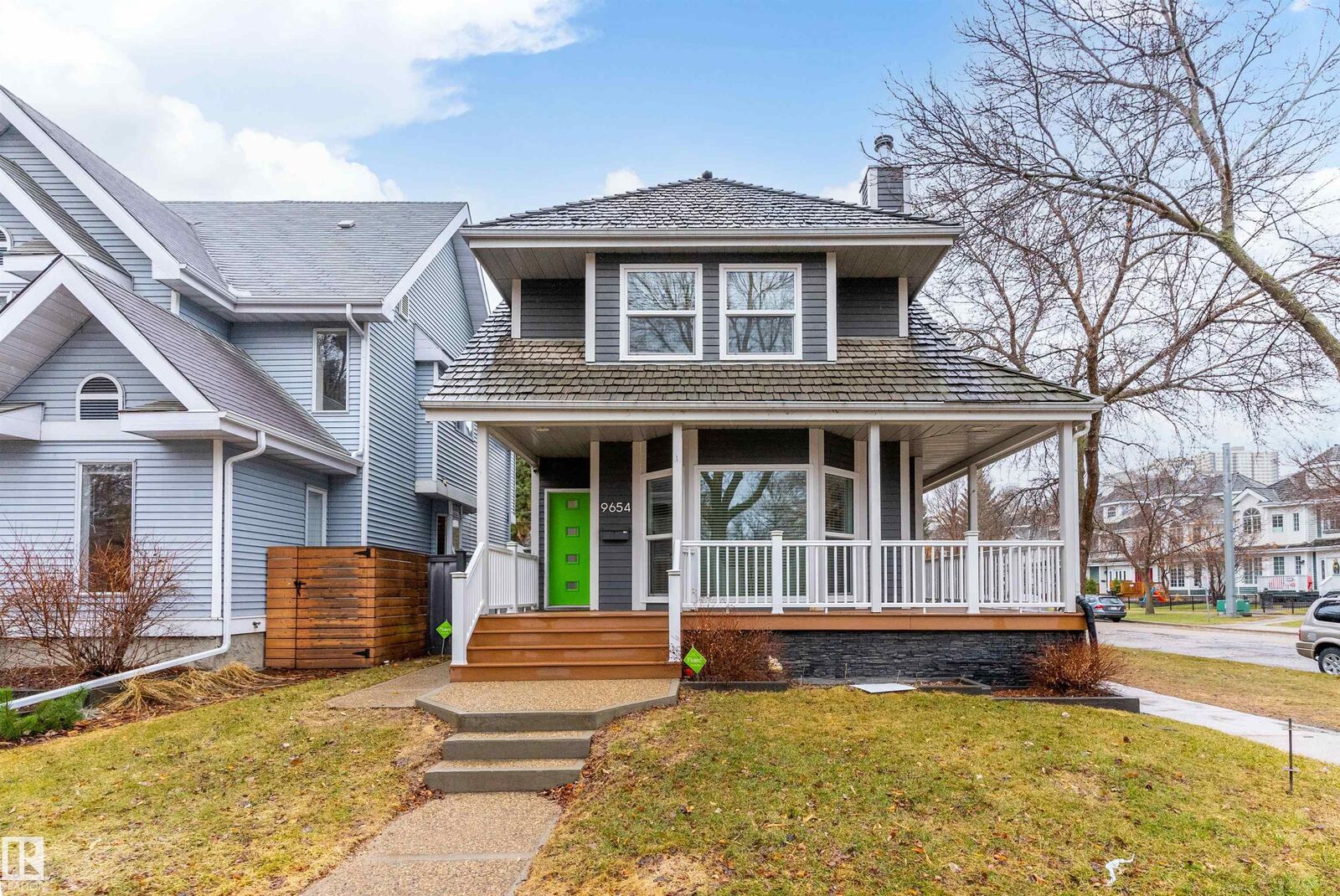 Property Photo: 9654 100 Street NW AB T5K 0T6