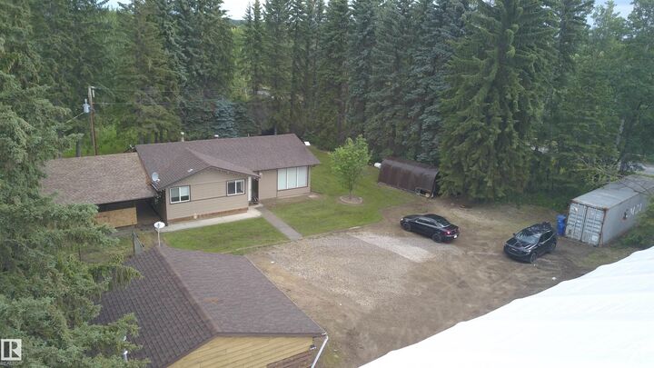 Property Photo:  53212 Rge Road 14  AB T7Y 0G3 