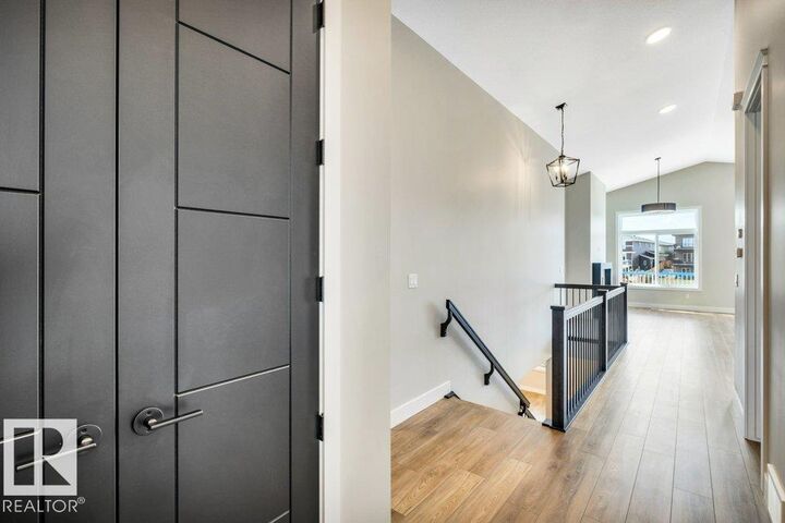 Property Photo: 15 Norwyck Way AB T7X 3G5