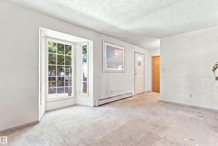 Property Photo:  11111 81 Avenue NW  AB T6G 0S6 