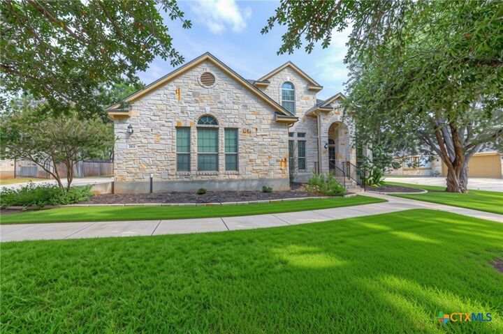 Property Photo: 263 Hamburg Avenue TX 78132