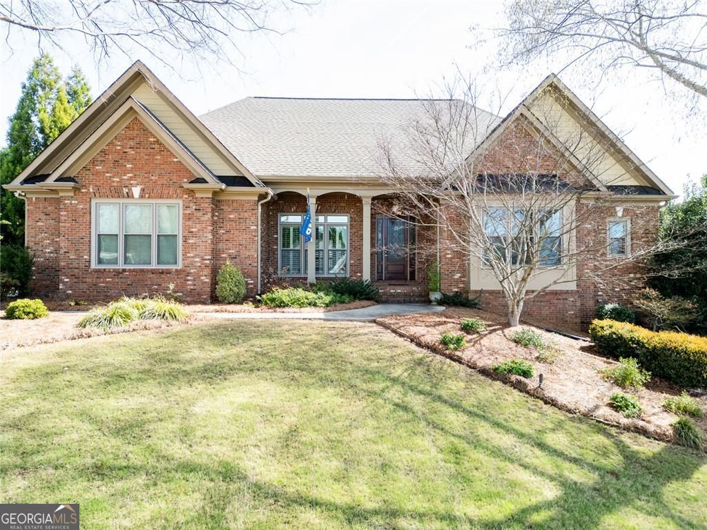 Property Photo: 558 Sterling Water Drive GA 30655