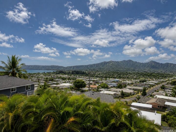 Property Photo:  46-049 Aliianela Place 1713  HI 96744 