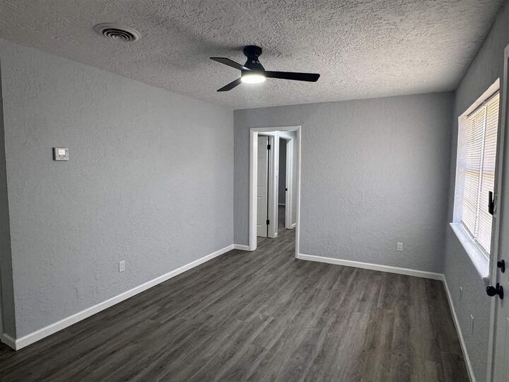 Property Photo: 6435 NW Compass Dr OK 73505