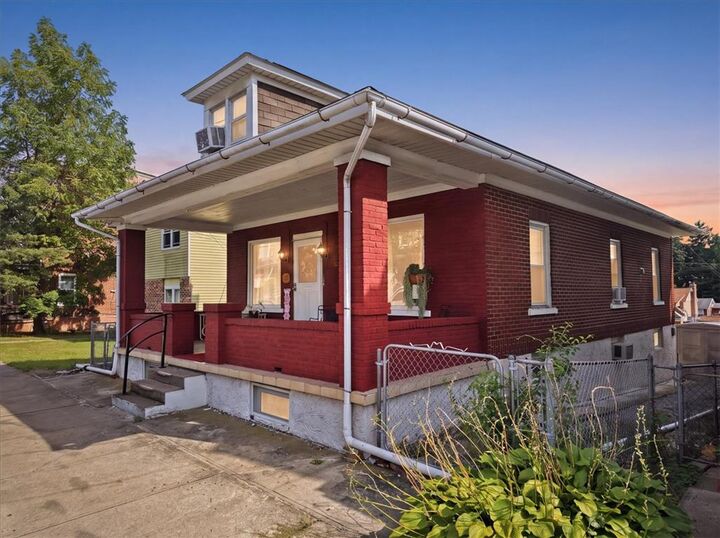 Property Photo:  230 E Susquehanna Street  PA 18103 