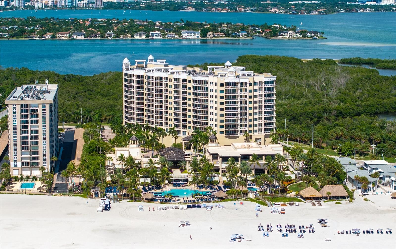 Property Photo:  1300 Benjamin Franklin Drive 908  FL 34236 