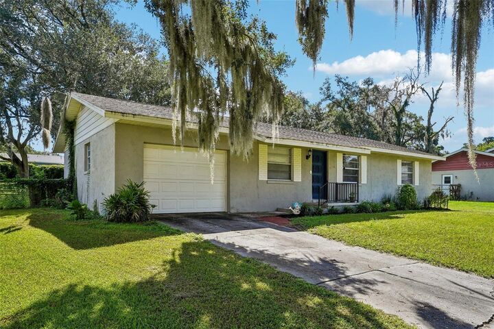 Property Photo: 36146 Hickory Street FL 34731