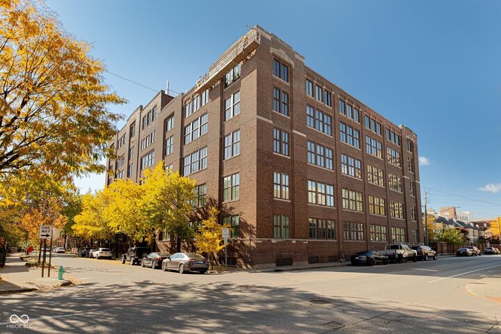 Property Photo:  430 N Park Avenue 309  IN 46202 