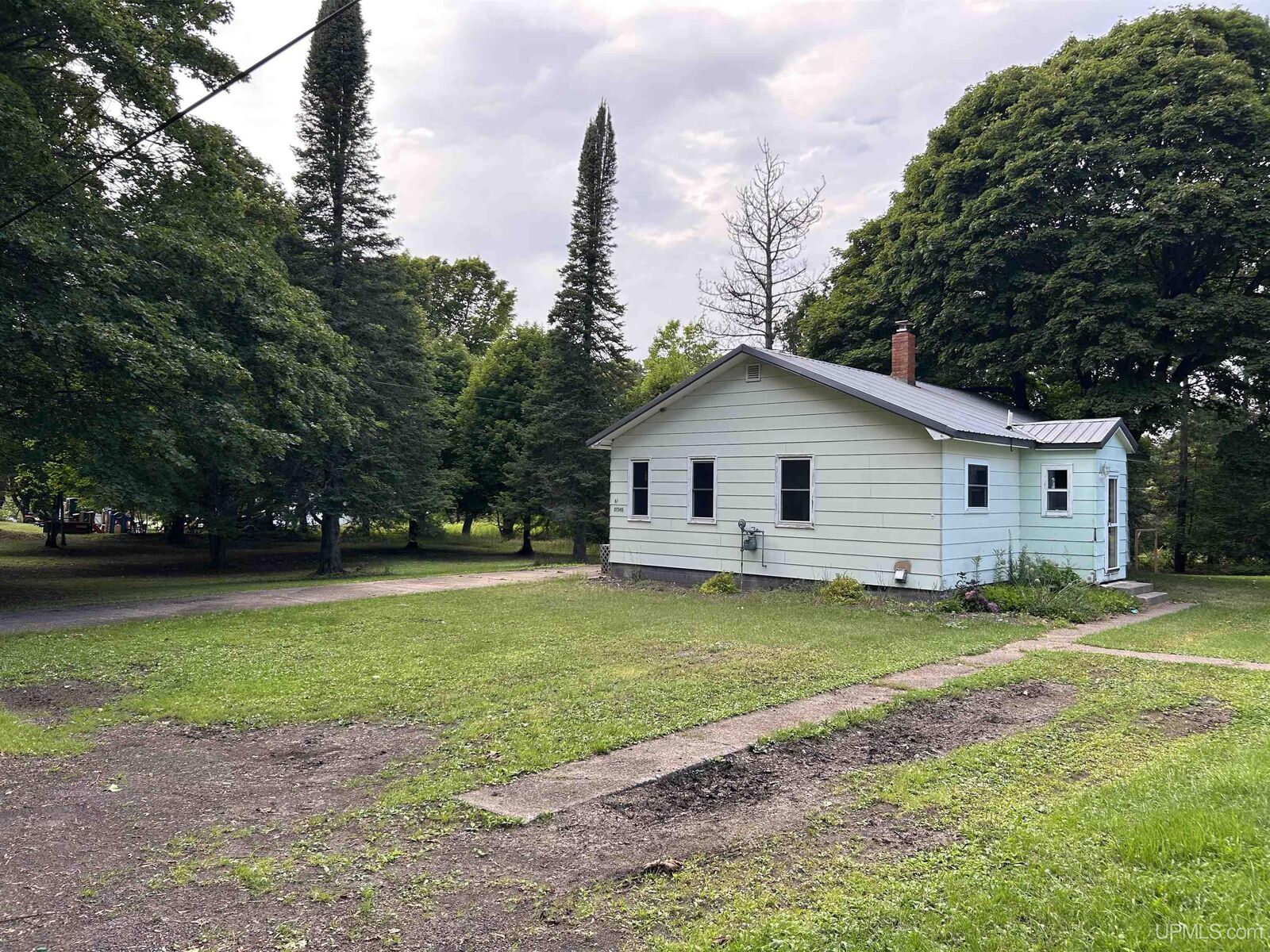 Property Photo: 27548 Second Street MI 49913